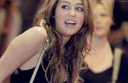 Uita fwa´...Zambeste!:x:D