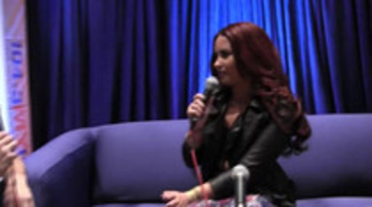 Demi Lovato With Ty Bentli Backstage at the 2012 Grammys (963) - Demilush - With Ty Bentli Backstage at the 2012 Grammys Part oo3