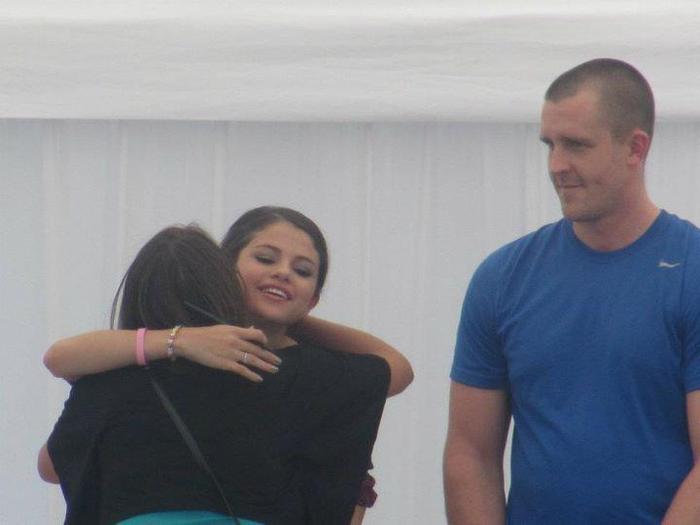 403013_105954879533472_100003568809214_22787_993035518_n - sely gomez