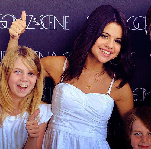 419785_133490363445815_100003545565360_132874_692733851_n