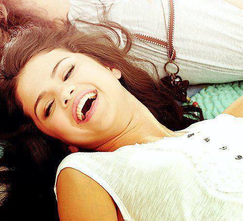 421280_133490923445759_100003545565360_132875_1827419069_n