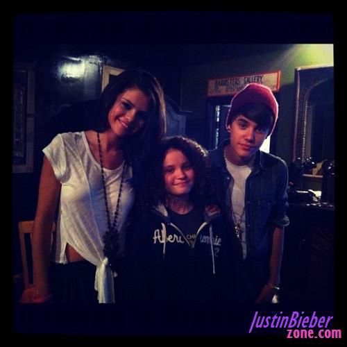 429297_105955379533422_100003568809214_22794_1420602654_n