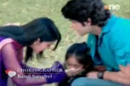 00_00_33 - jennifer winget biografie