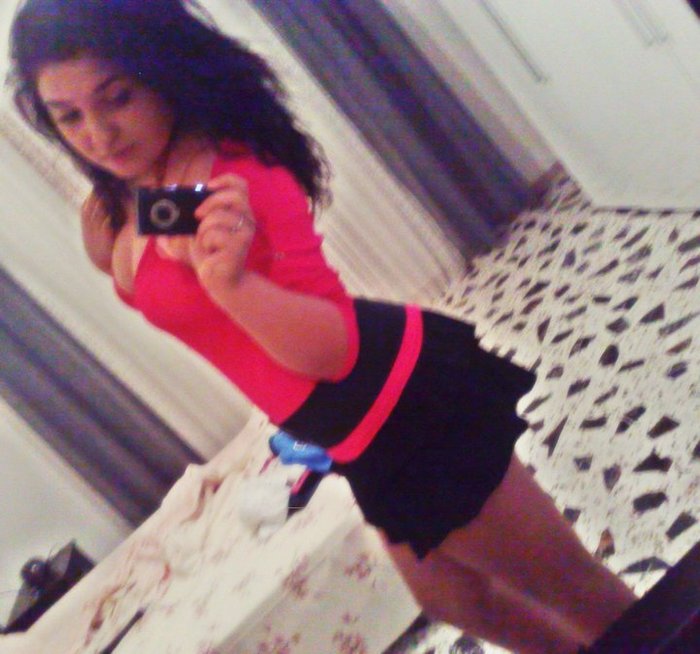 Oana; Cele mai frumoase fete

le gasesti pe

Http://xat.com/fitzanebuna
