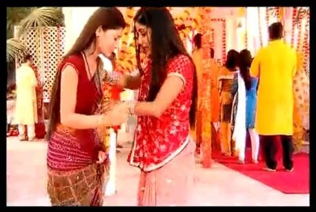 Sara&Parul&Hina in Love [23]