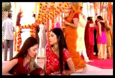 Sara&Parul&Hina in Love [25]