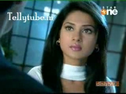 00_00_31 - D-riddhima si sid-D