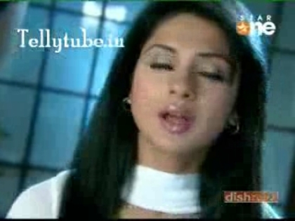 00_00_36 - D-riddhima si sid-D
