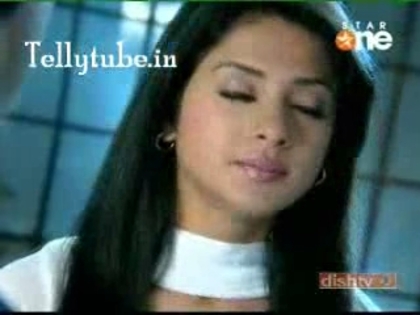 00_00_37 - D-riddhima si sid-D
