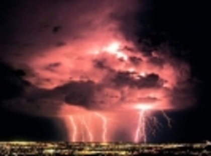 fulger_33_20110804_1175880280[1]