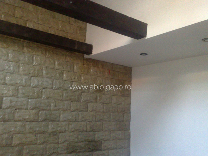 Placari_cu_piatra_2