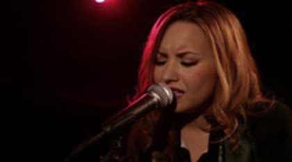 Demi Lovato - Skyscraper Piano Only Version (132) - Demilush - Skyscraper Piano Only Version Part oo1