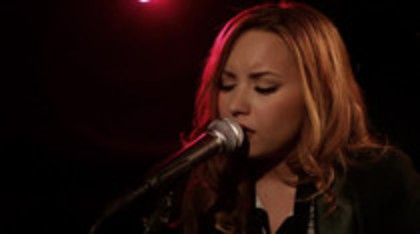 Demi Lovato - Skyscraper Piano Only Version (251) - Demilush - Skyscraper Piano Only Version Part oo1