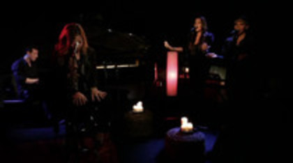 Demi Lovato - Skyscraper Piano Only Version (1044)