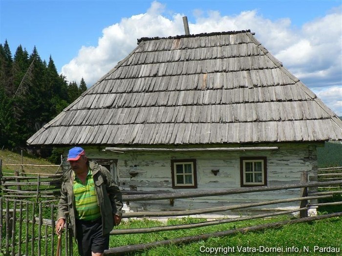 530842_413254458688403_1444915825_n