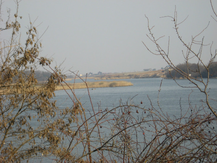 lacuk Caldarusabi 4.5 km - la padure