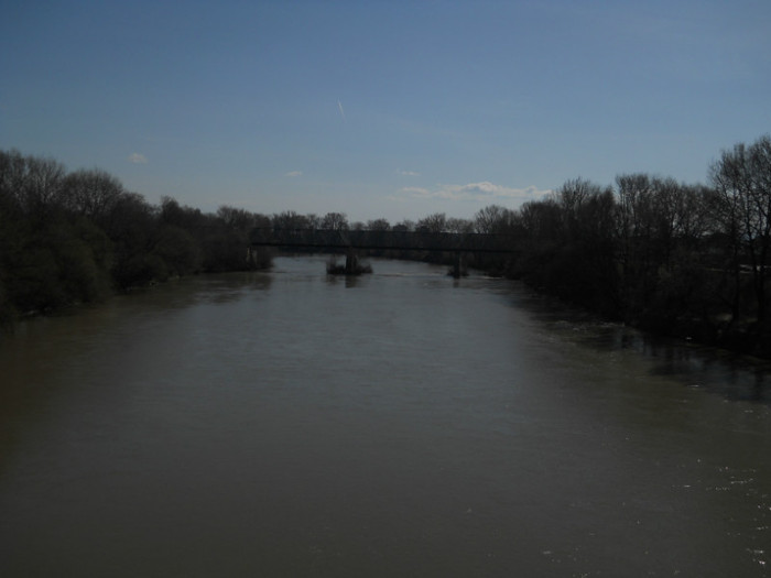 007 - la neamuri in S-M