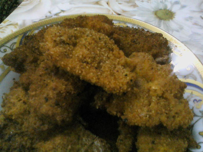 snitele de pui cu mustar si pesmet picant