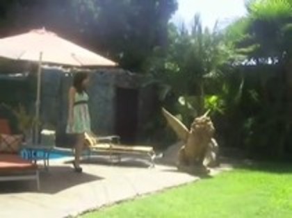 Popstar photoshoot behind the scenes (1047) Popstar photoshoot behind the scenes (1047)