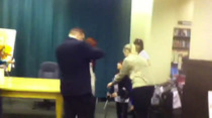 Demi leaving to get something to eat (1180) - Demilush leaving to get something to eat Part oo3