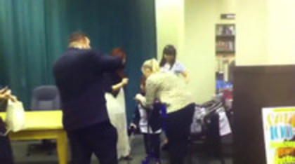 Demi leaving to get something to eat (1302) - Demilush leaving to get something to eat Part oo3