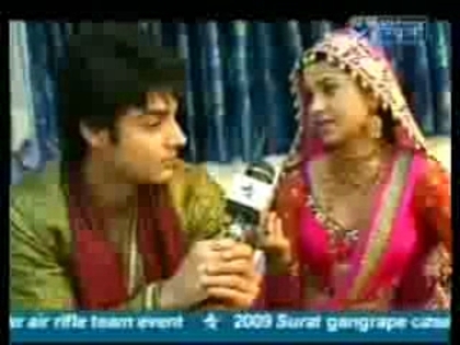 00_02_46 - D-riddhima si sid-D