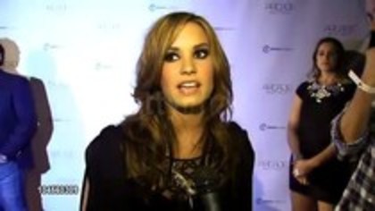 Demi Lovato - Autumn Party Benefiting Children Interview (6)