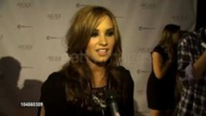 Demi Lovato - Autumn Party Benefiting Children Interview (111) Demi Lovato - Autumn Party Benefiting Children Interview (111)