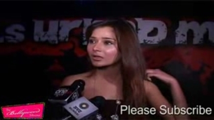 00_00_34 - B-Sexy Babe Sara Khan Talks At Star Cast Interview Of Dark Rainbow