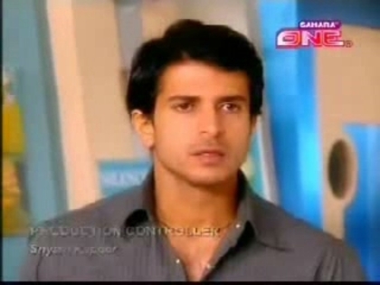 00_04_59 - G-Ankur Nayyar VM-G