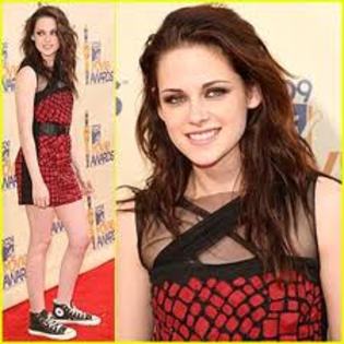 ks - Kristen Stewart