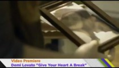 Demi Lovato - Give Your Heart A Break Video Premiere Teaser 4 (20)