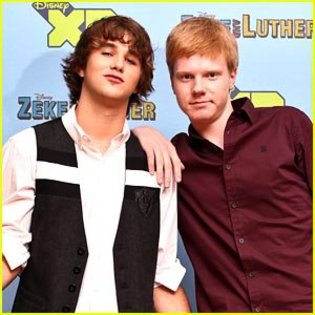 Zeke si Luther - Zeke si Luther