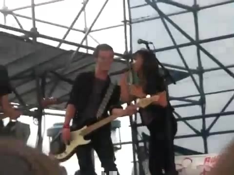 Demi Lovato Until Your Mine Live 2008 {HD} 173