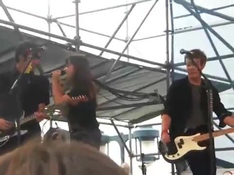 Demi Lovato Until Your Mine Live 2008 {HD} 196