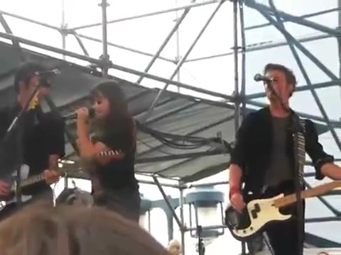 Demi Lovato Until Your Mine Live 2008 {HD} 197