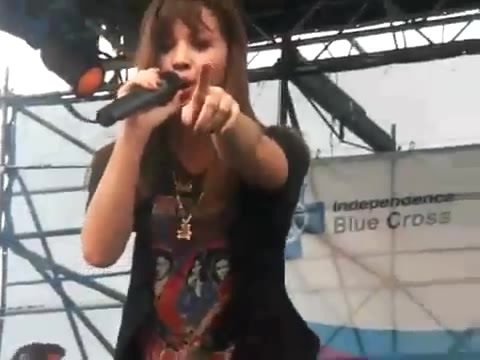 Demi Lovato Until Your Mine Live 2008 {HD} 216