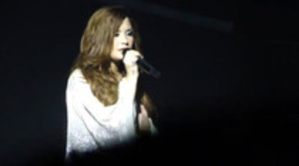 Demi Lovato - Lightweight Live - A Special Night With Demi Lovato (26)