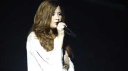 Demi Lovato - Lightweight Live - A Special Night With Demi Lovato (85)