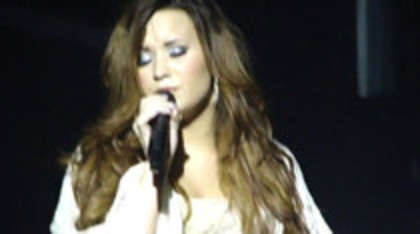 Demi Lovato - Lightweight Live - A Special Night With Demi Lovato (283) - Demilush - Lightweight Live - A Special Night With Demi Lovato Part oo1
