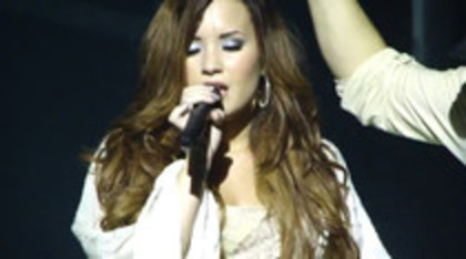 Demi Lovato - Lightweight Live - A Special Night With Demi Lovato (292) - Demilush - Lightweight Live - A Special Night With Demi Lovato Part oo1