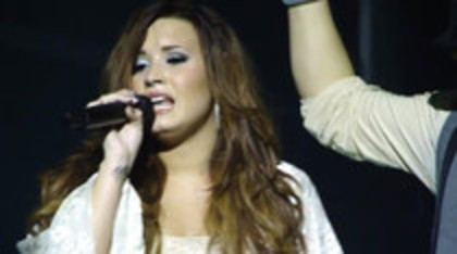 Demi Lovato - Lightweight Live - A Special Night With Demi Lovato (493) - Demilush - Lightweight Live - A Special Night With Demi Lovato Part oo2