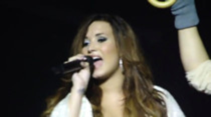 Demi Lovato - Lightweight Live - A Special Night With Demi Lovato (500) - Demilush - Lightweight Live - A Special Night With Demi Lovato Part oo2