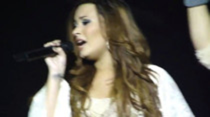 Demi Lovato - Lightweight Live - A Special Night With Demi Lovato (501)