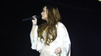 Demi Lovato - Lightweight Live - A Special Night With Demi Lovato (504)