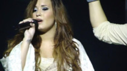 Demi Lovato - Lightweight Live - A Special Night With Demi Lovato (914)