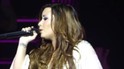 Demi Lovato - Lightweight Live - A Special Night With Demi Lovato (1442)