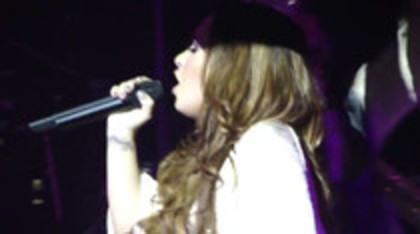 Demi Lovato - Lightweight Live - A Special Night With Demi Lovato (1592)