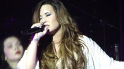 Demi Lovato - Lightweight Live - A Special Night With Demi Lovato (1910) - Demilush - Lightweight Live - A Special Night With Demi Lovato Part oo4