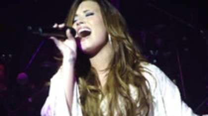 Demi Lovato - Lightweight Live - A Special Night With Demi Lovato (1941) - Demilush - Lightweight Live - A Special Night With Demi Lovato Part oo5